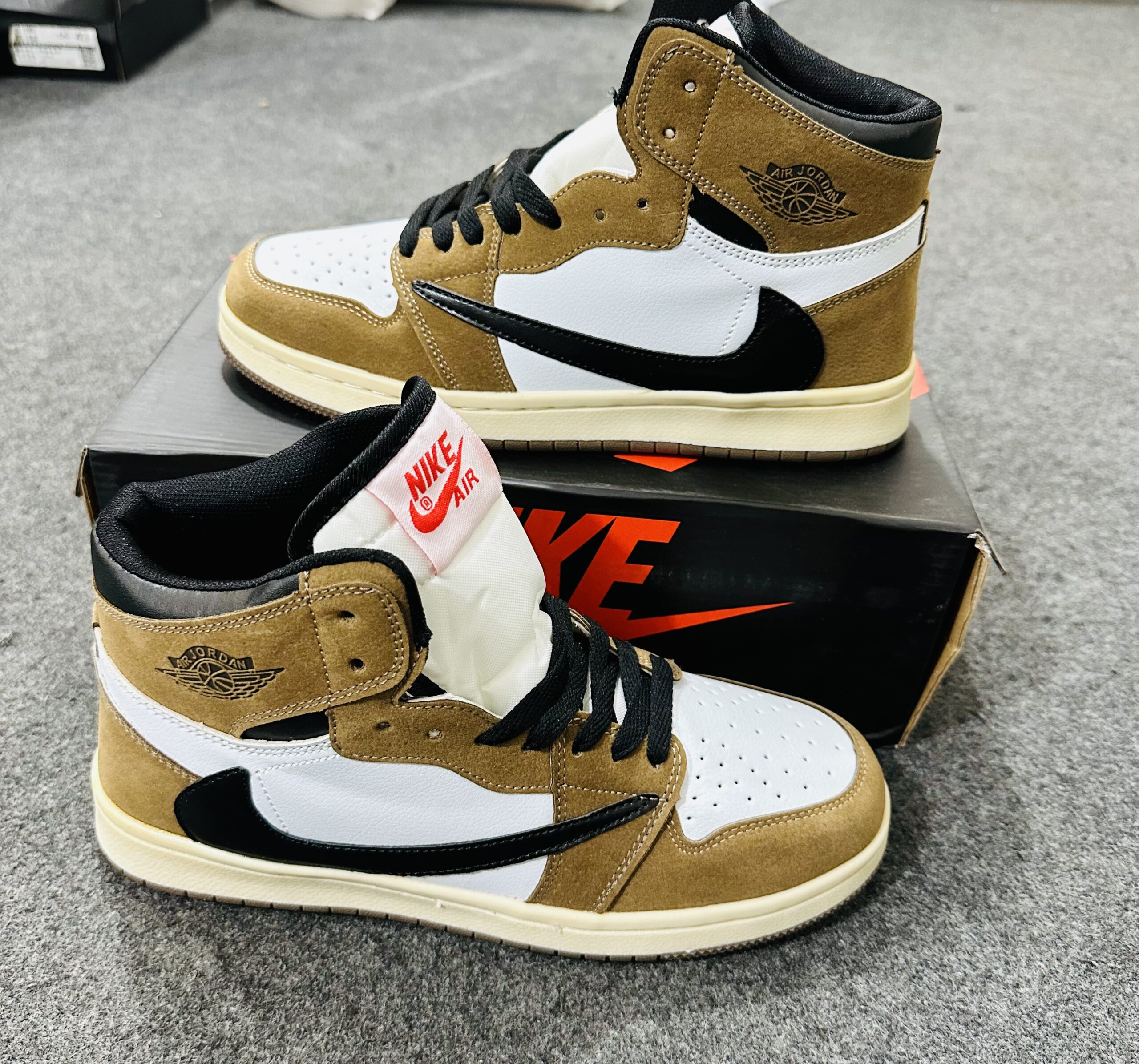 Premium Quality Imported Shoes - Image 2